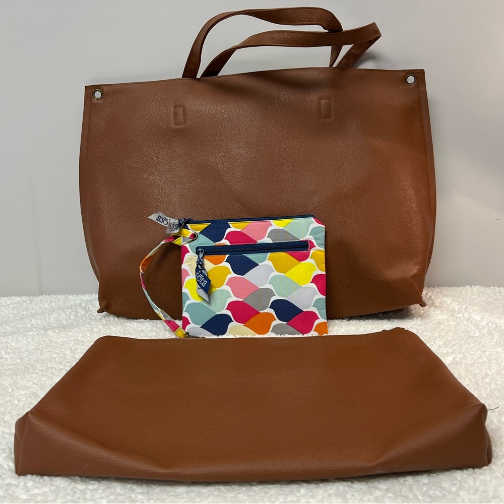 C.R. Gibson for Iota Chic "Flock of Colour" 3-Piece Tote Travel Bag Set Brown